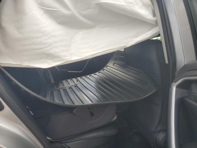 Photo 11 from auction – 2024 TOYOTA RAV4 LE with VIN JTMLWRFV9RD243752