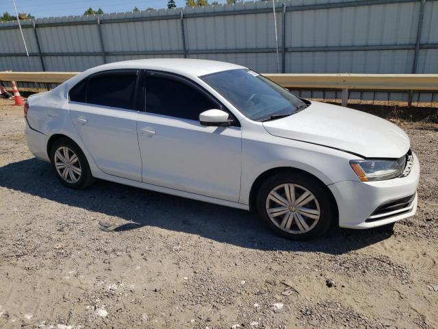 Photo 4 from auction – 2017 VOLKSWAGEN JETTA S with VIN 3VW2B7AJ8HM352977