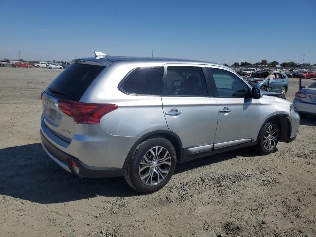 Photo 3 from auction – 2018 MITSUBISHI OUTLANDER with VIN JA4AD2A38JZ015575