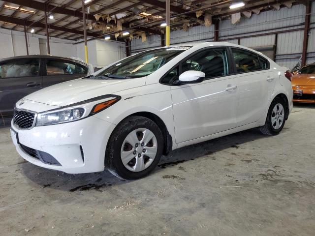 KIA FORTE LX 2017 with VIN 3KPFK4A7XHE105090 - Photo from auction