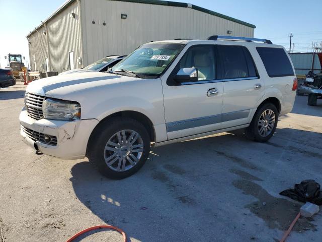 LINCOLN NAVIGATOR 2007 with VIN 5LMFU28597LJ14834 - Photo from auction