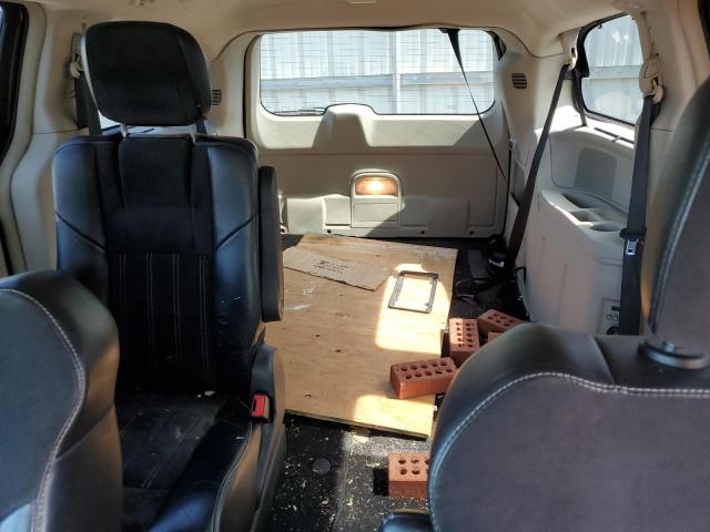 Photo 10 from auction – 2014 CHRYSLER TOWN & COU with VIN 2C4RC1CGXER273005