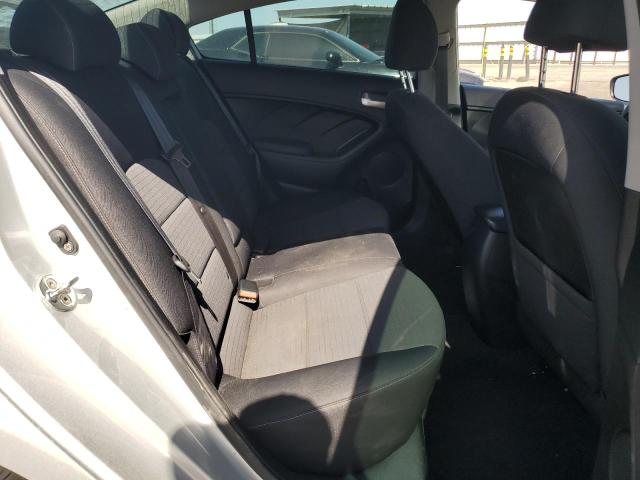 Photo 10 from auction – 2018 KIA FORTE LX with VIN 3KPFL4A70JE193019
