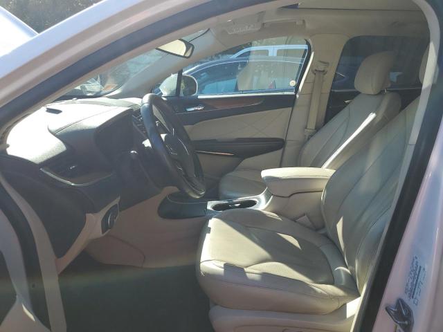 Photo 7 from auction – 2018 LINCOLN MKC SELECT with VIN 5LMCJ2D99JUL01092