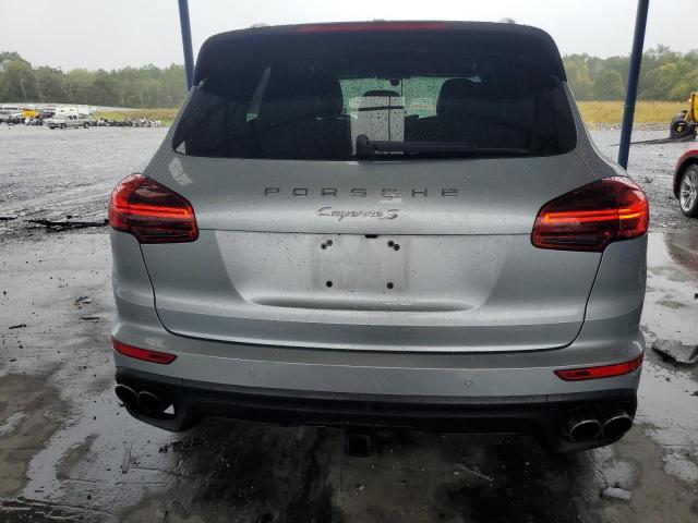 Photo 6 from auction – 2016 PORSCHE CAYENNE S with VIN WP1AB2A2XGLA93014