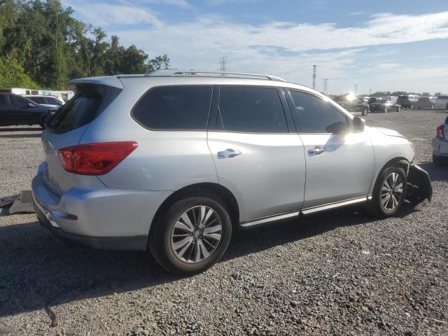 Photo 3 from auction – 2017 NISSAN PATHFINDER with VIN 5N1DR2MN1HC652415