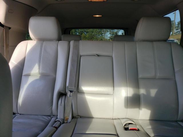 Photo 10 from auction – 2012 CHEVROLET SUBURBAN C with VIN 1GNSCJE01CR253303