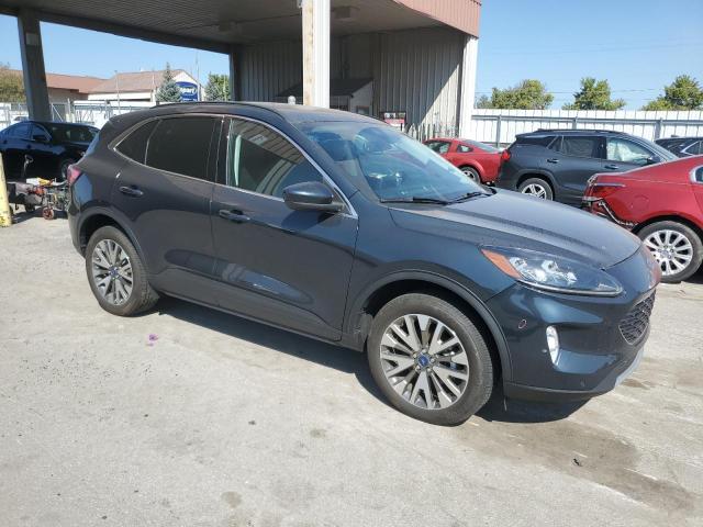 Photo 4 from auction – 2022 FORD ESCAPE TIT with VIN 1FMCU9J97NUB54235