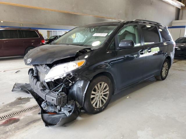 Photo 1 from auction – 2016 TOYOTA SIENNA XLE with VIN 5TDYK3DC7GS710586