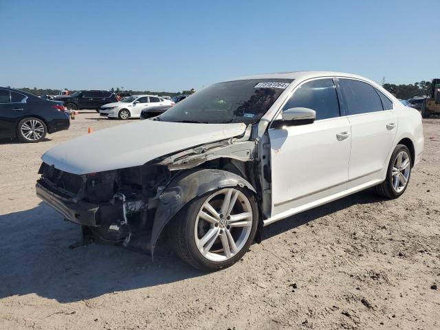 VOLKSWAGEN PASSAT SEL 2014 with VIN 1VWCN7A37EC111177 - Photo from auction