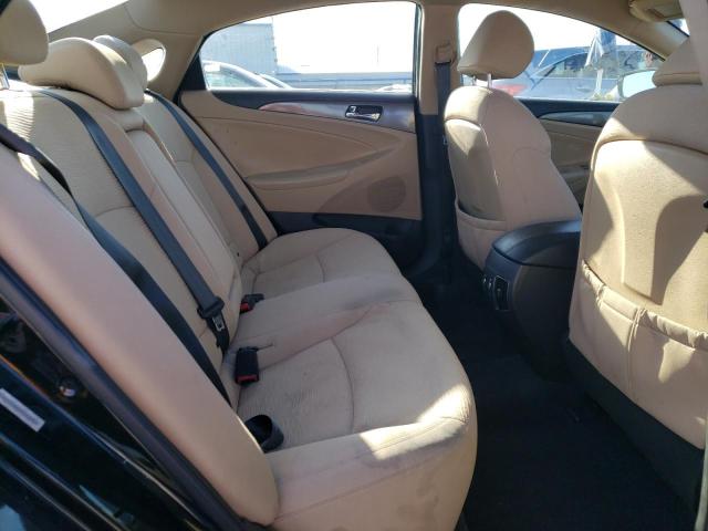 Photo 10 from auction – 2012 HYUNDAI SONATA HYB with VIN KMHEC4A49CA038388