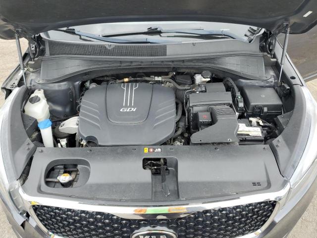 Photo 12 from auction – 2016 KIA SORENTO EX with VIN 5XYPHDA53GG112319