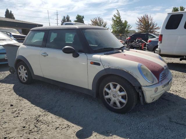 Photo 4 from auction – 2004 MINI COOPER with VIN WMWRC33484TJ57291
