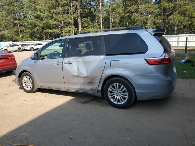 Photo 2 from auction – 2015 TOYOTA SIENNA XLE with VIN 5TDYK3DC8FS676284