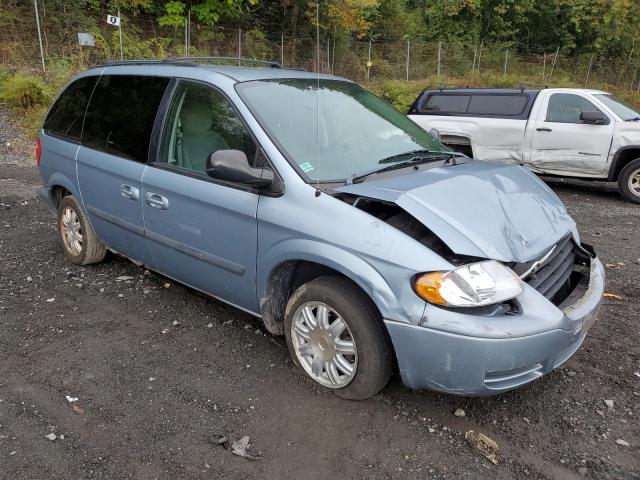 Photo 4 from auction – 2005 CHRYSLER TOWN & COU with VIN 1C4GP45R15B379921