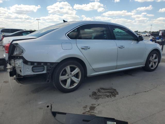 Photo 3 from auction – 2015 VOLKSWAGEN PASSAT S with VIN 1VWAS7A30FC080775