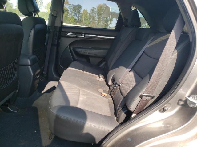 Photo 11 from auction – 2011 KIA SORENTO BA with VIN 5XYKT3A18BG042695
