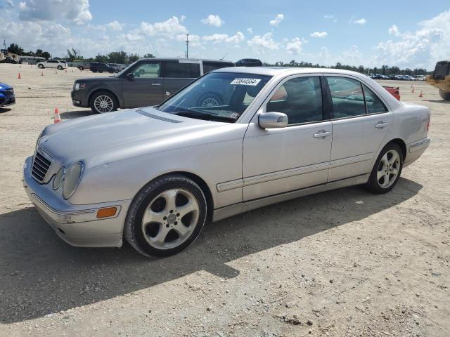 Фото 1 с аукциона – 2002 MERCEDES-BENZ E 320 с VIN WDBJF65J02B495961