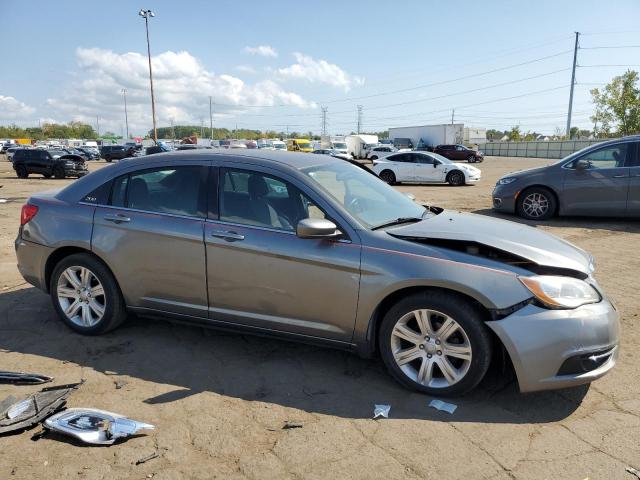 Photo 4 from auction – 2012 CHRYSLER 200 TOURIN with VIN 1C3CCBBG8CN302612