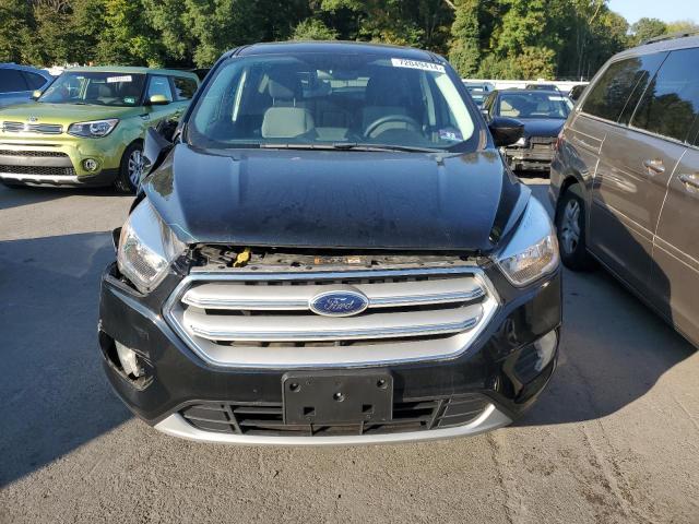 Photo 5 from auction – 2019 FORD ESCAPE SE with VIN 1FMCU9GD9KUB43695