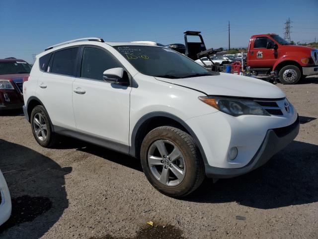 Photo 4 from auction – 2015 TOYOTA RAV4 with VIN JTMWFREV5FJ051417