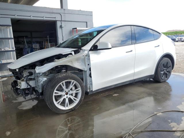 TESLA MODEL Y 2023 with VIN 7SAYGDEE2PA053806 - Photo from auction