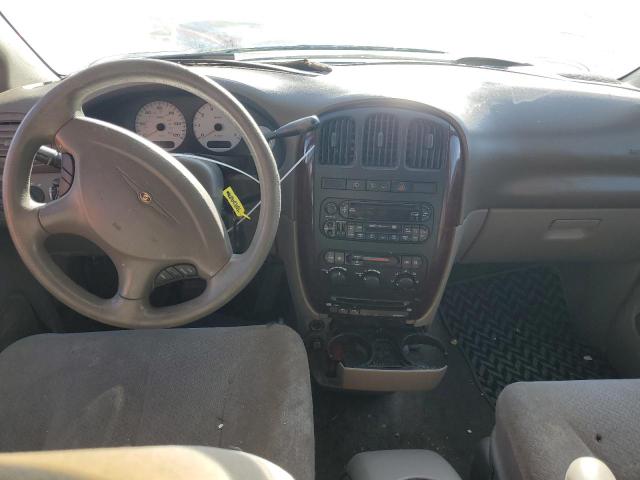 Photo 8 from auction – 2002 CHRYSLER TOWN & COU with VIN 2C4GP74L32R717640