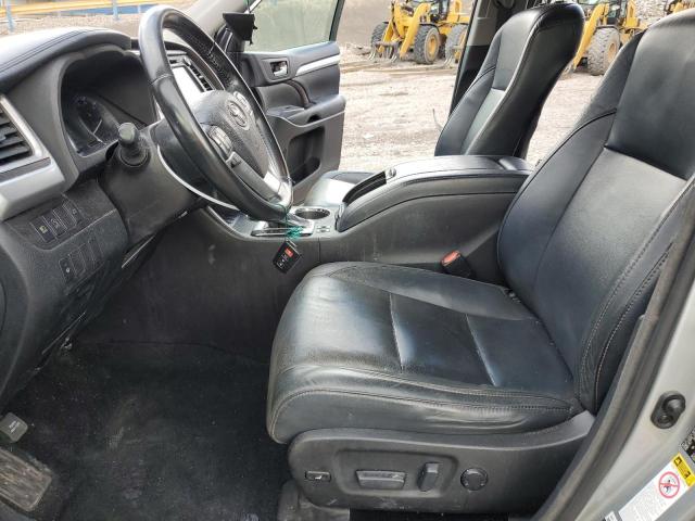 Photo 7 from auction – 2017 TOYOTA HIGHLANDER with VIN 5TDKZRFH5HS194971