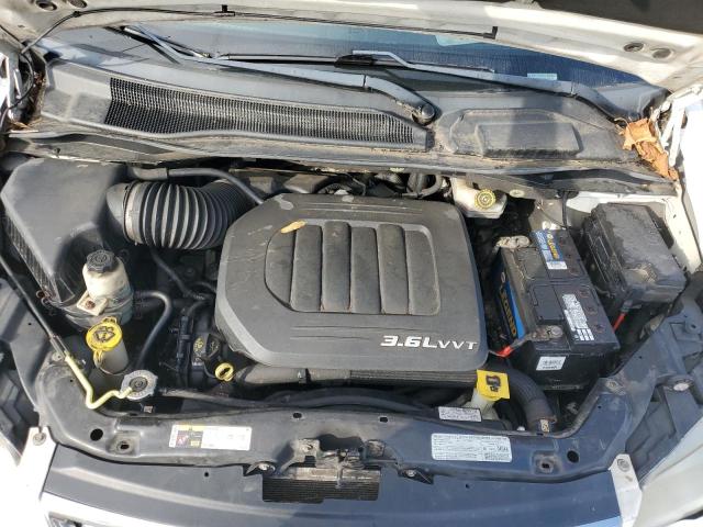 Photo 12 from auction – 2013 CHRYSLER TOWN & COU with VIN 2C4RC1BG4DR674873