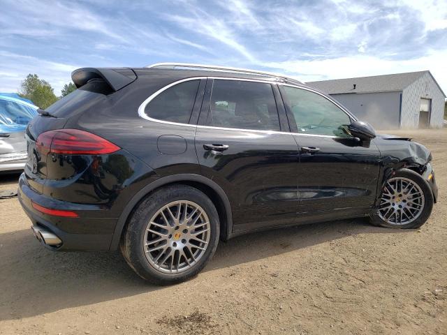 Фото 3 с аукциона – 2017 PORSCHE CAYENNE S с VIN WP1AB2A24HLA51911