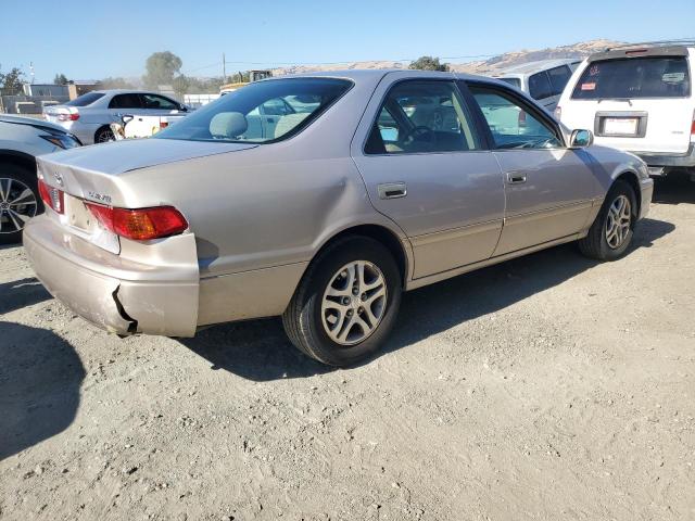 Photo 3 from auction – 2000 TOYOTA CAMRY LE with VIN 4T1BF28K4YU095414