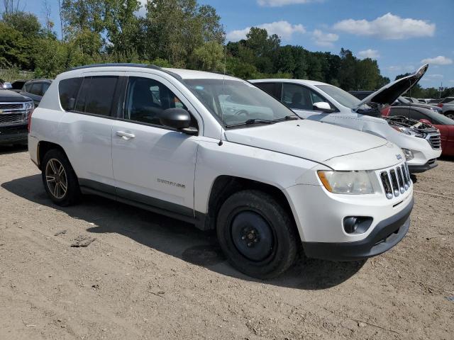 Photo 4 from auction – 2011 JEEP COMPASS with VIN 1J4NF4FB2BD222663