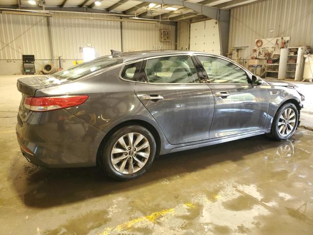 Photo 3 from auction – 2017 KIA OPTIMA EX with VIN 5XXGU4L36HG144310