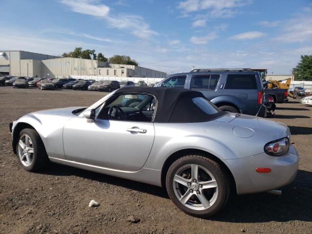 Photo 2 from auction – 2006 MAZDA MX-5 MIATA with VIN JM1NC25F260118467