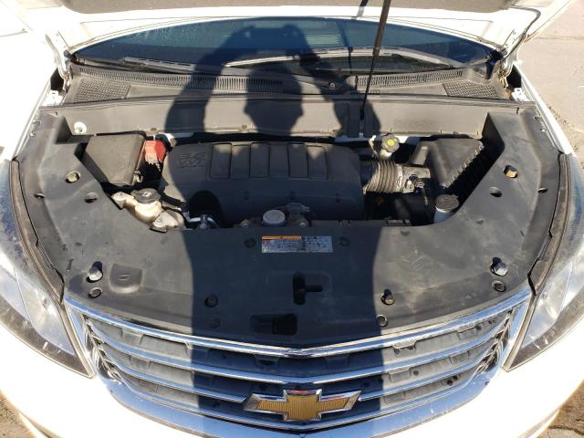Photo 12 from auction – 2015 CHEVROLET TRAVERSE L with VIN 1GNKRHKD1FJ215197