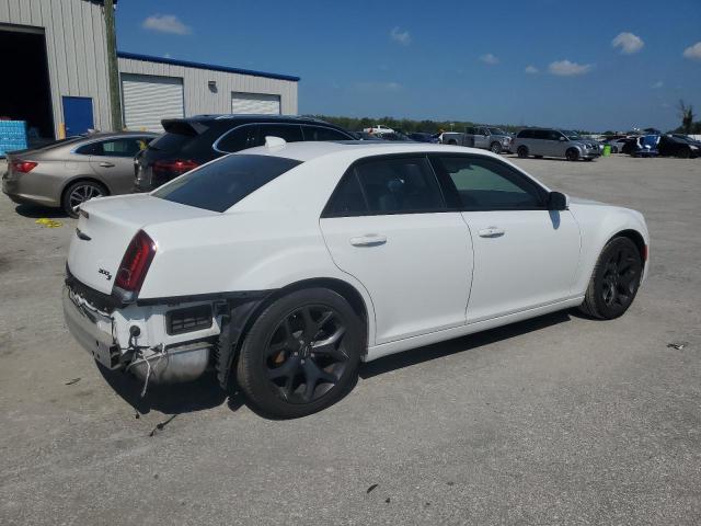 Photo 3 from auction – 2023 CHRYSLER 300 S with VIN 2C3CCABG1PH524210