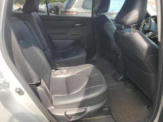 Photo 11 from auction – 2023 TOYOTA HIGHLANDER with VIN 5TDKDRAH3PS047326