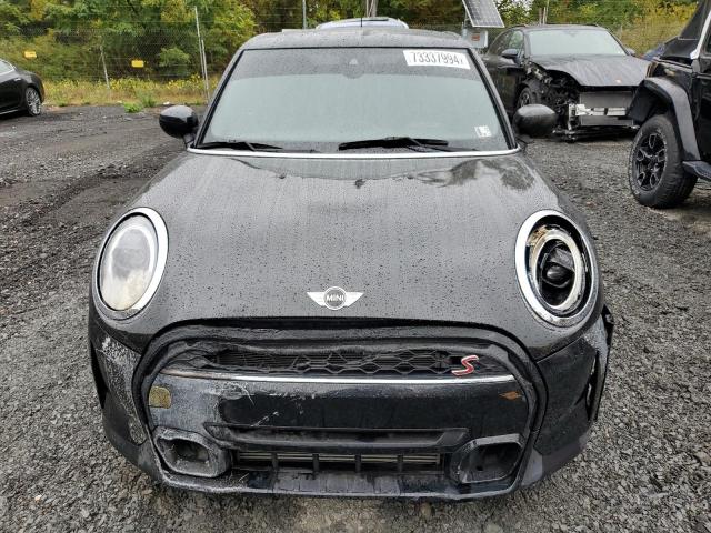 Photo 5 from auction – 2023 MINI COOPER S with VIN WMW53DK00P2T81135