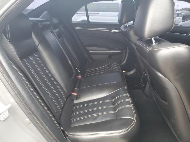 Photo 10 from auction – 2019 CHRYSLER 300 S with VIN 2C3CCAGG2KH539705