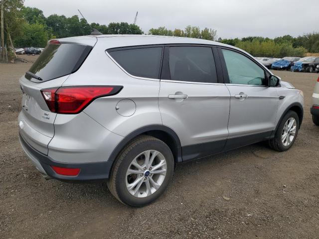 Photo 3 from auction – 2019 FORD ESCAPE SE with VIN 1FMCU9GD6KUB73835