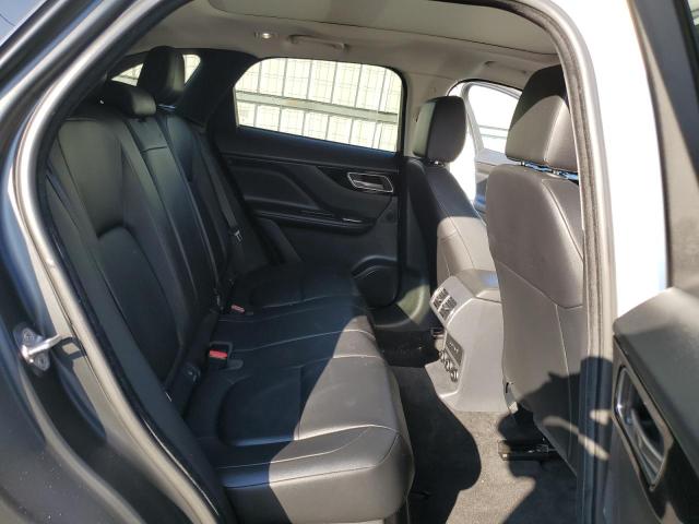Photo 11 from auction – 2017 JAGUAR F-PACE PRE with VIN SADCJ2BV4HA893251