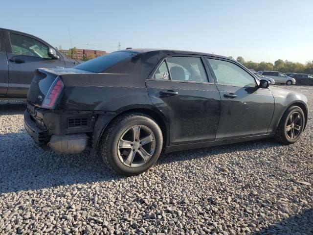 Photo 3 from auction – 2014 CHRYSLER 300 S with VIN 2C3CCABG9EH361237