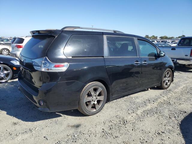 Photo 3 from auction – 2016 TOYOTA SIENNA SE with VIN 5TDXK3DC3GS696374