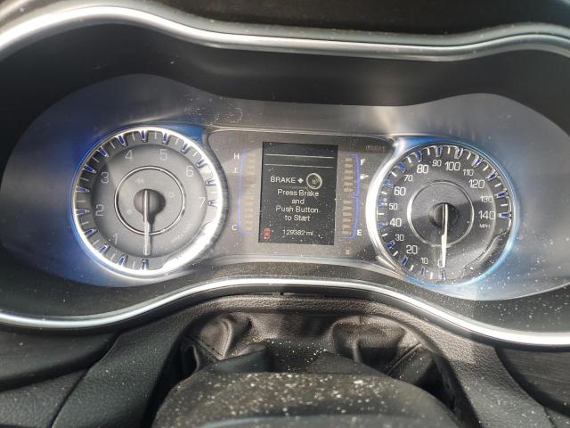 Photo 9 from auction – 2015 CHRYSLER 200 LIMITE with VIN 1C3CCCAB9FN749496