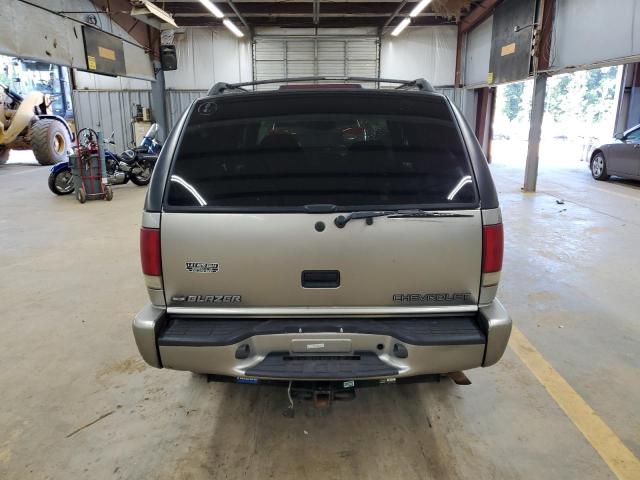 Photo 6 from auction – 2001 CHEVROLET BLAZER with VIN 1GNDT13W712214351