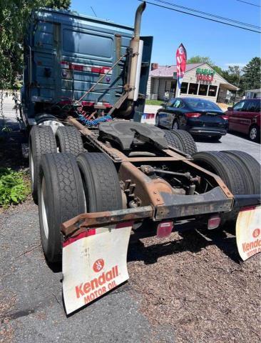 Photo 3 from auction – 1998 VOLVO VN with VIN 4VG7DARH8WN748368