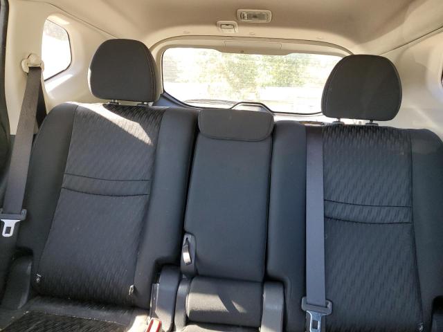Photo 10 from auction – 2017 NISSAN ROGUE S with VIN KNMAT2MV1HP612921