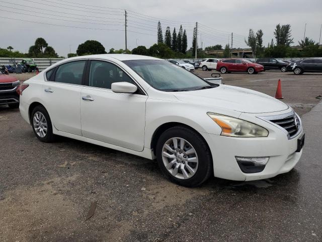 Photo 4 from auction – 2015 NISSAN ALTIMA 2.5 with VIN 1N4AL3AP8FN311069