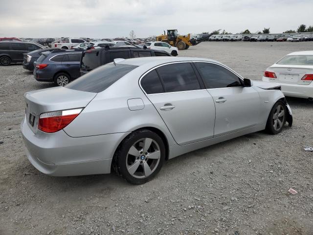 Zdjęcie 3 z aukcji – 2007 BMW 525 XI z VIN WBANF33577CS38964