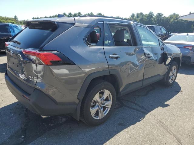 Photo 3 from auction – 2022 TOYOTA RAV4 XLE with VIN 2T3P1RFV5NC306196